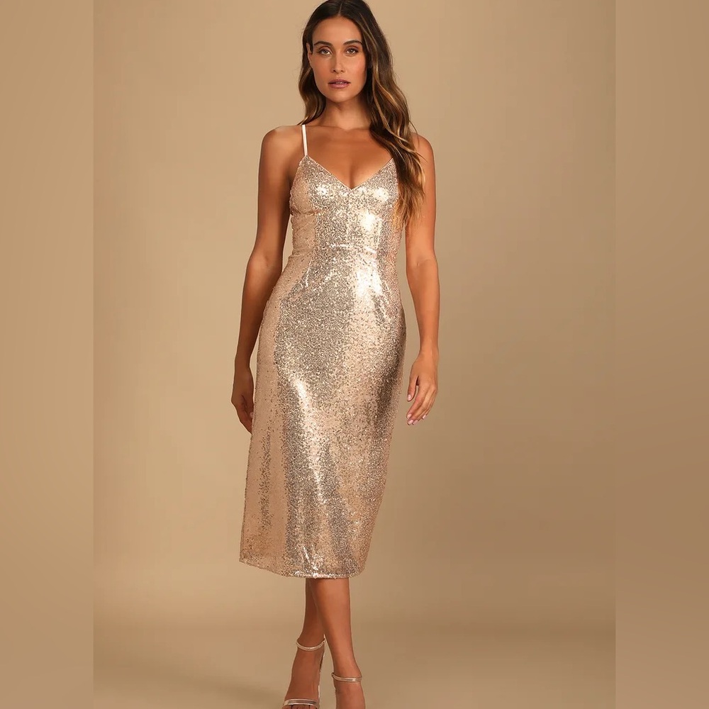 Lulus Champagne Sequin dress XS